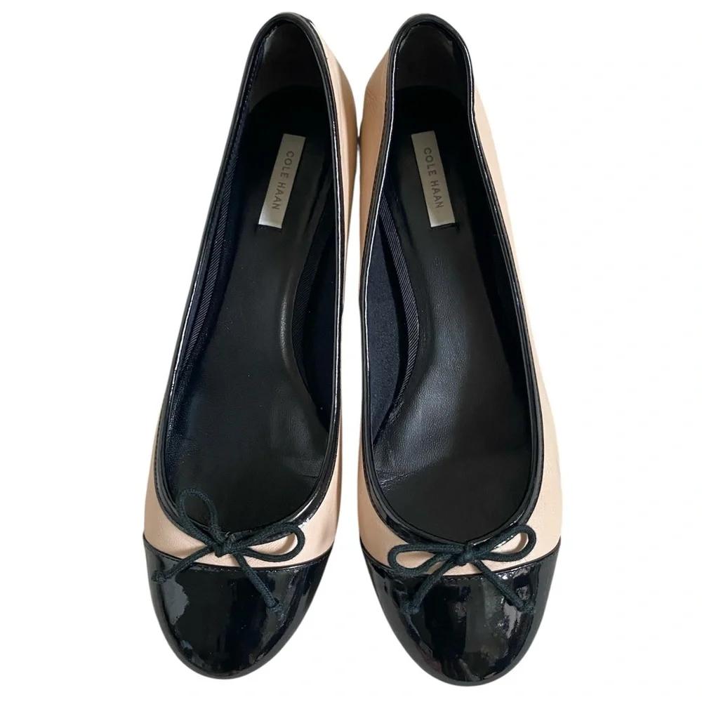 Cole Haan Leather Ballet Classic Patent Cap Toe Block Heel Black Cream Pump 8.5